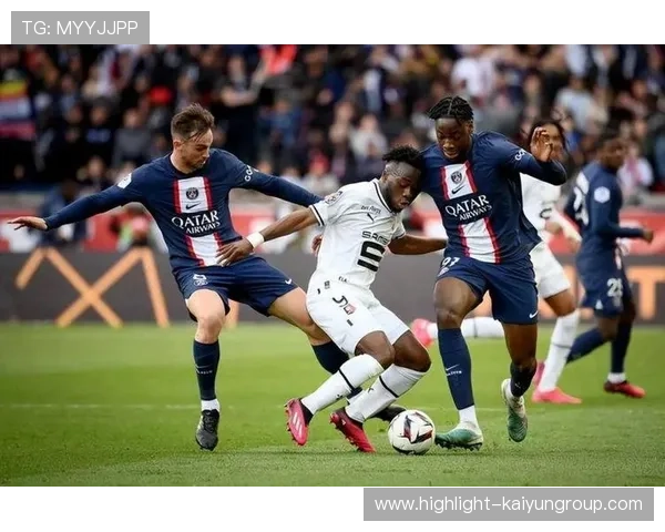 五大联赛6笔巨亏交易，皇马曼联比惨，巴萨水货并不水，皇马踢曼联